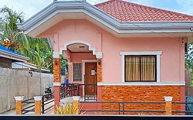 RedDoorz @ Kojie Guest House Moalboal